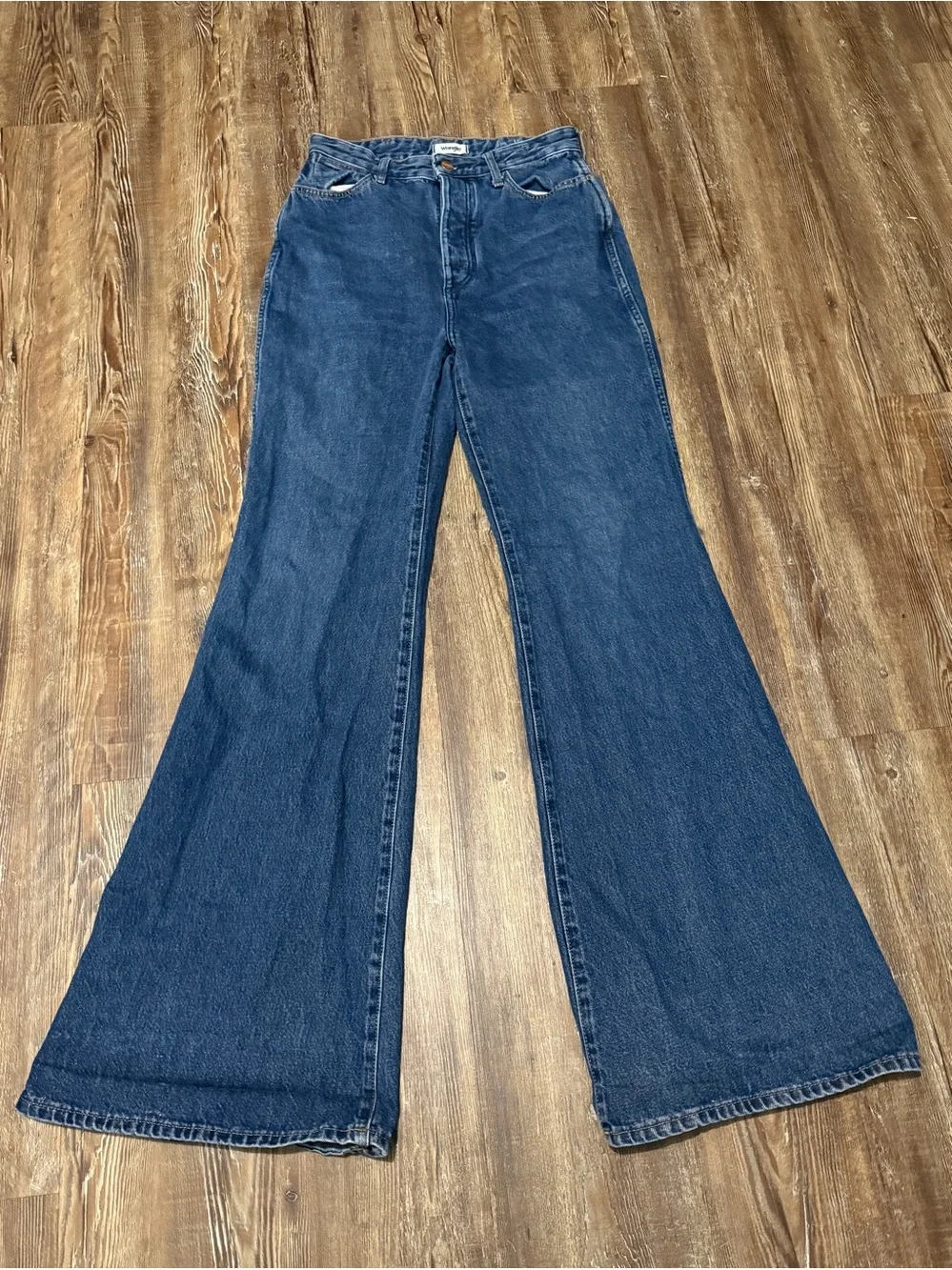 Wrangler Indigood Wanderer Flare Jeans Women's 27 Button Fly High Rise Western